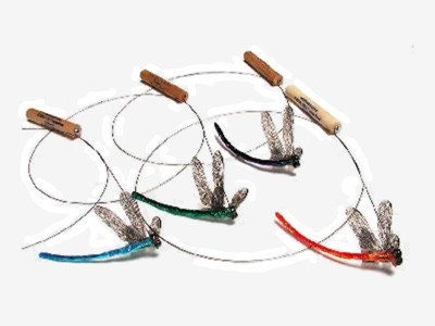 Dragonfly cat toy