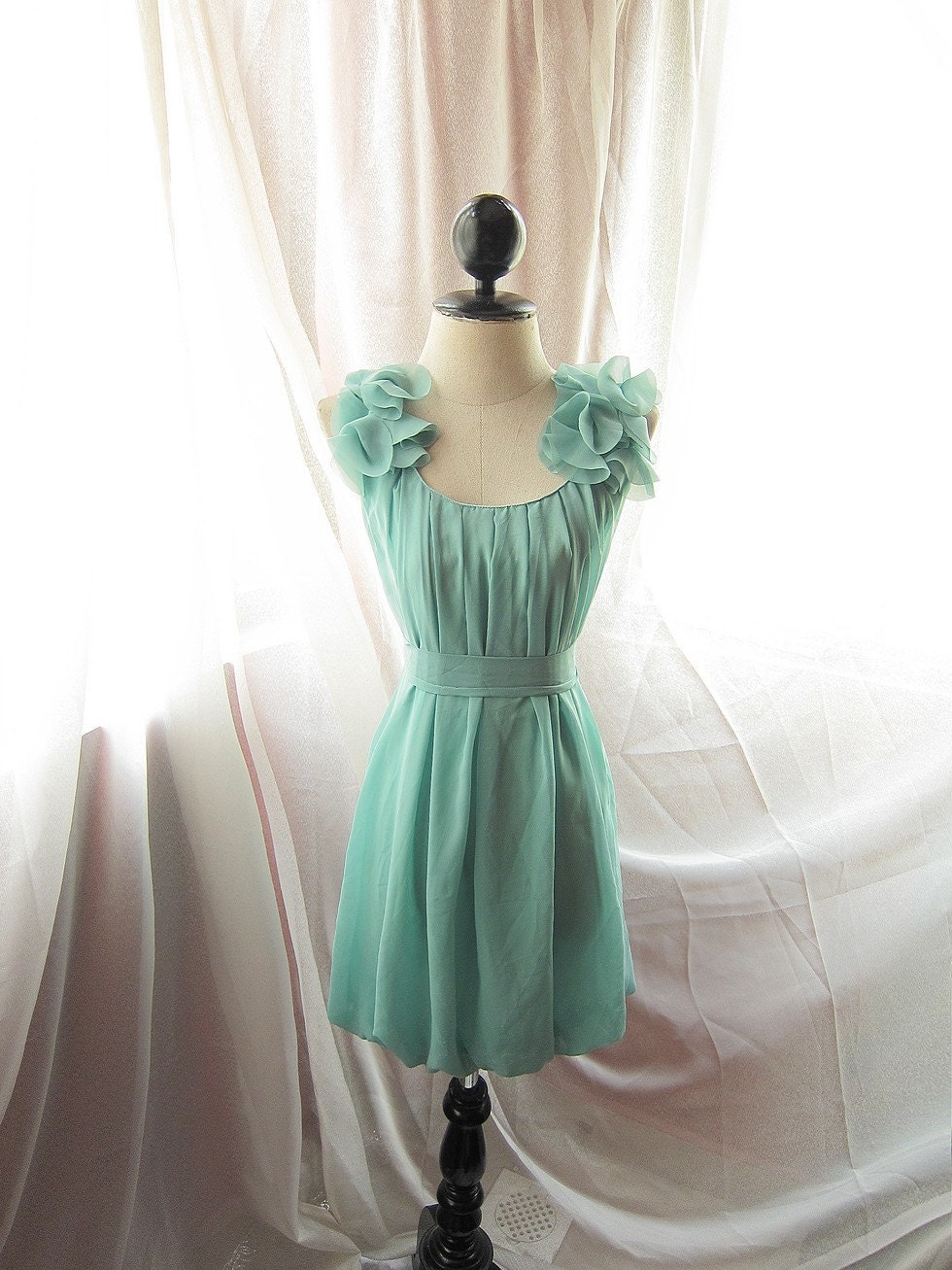 Minty Green River of Romansk Dress Romantic Havisham Mille Feuille Petal Chiffon Bubble Hem Dress