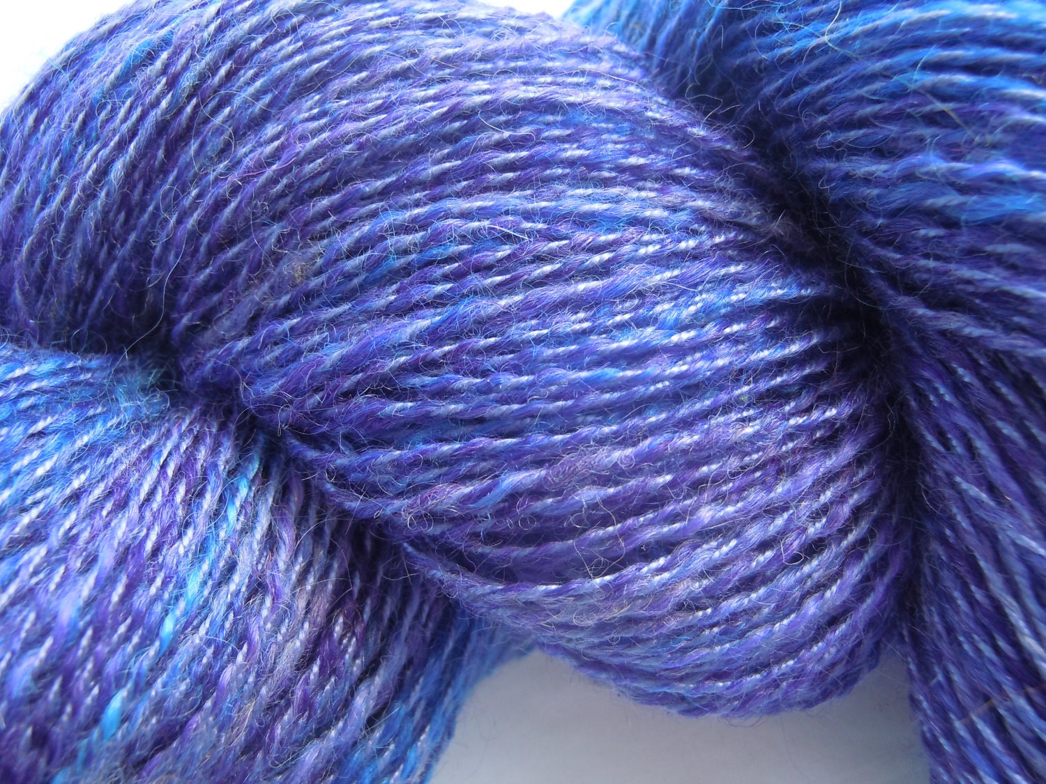 Ocean Breeze, Merino Handspun, plied with Tensel