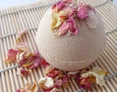 Seductive Sandalwood Bath Bomb