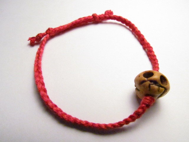 Skull Bracelet - Real Tibetan Ox Bone (Red)
