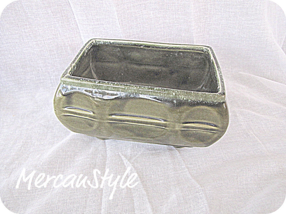 California Pottery Green Ceramic Planter