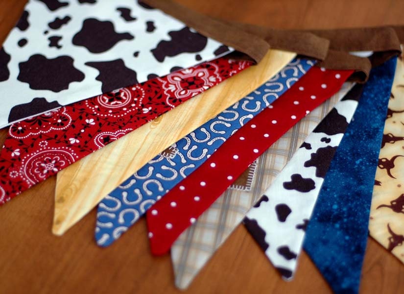 BUNTING, Fabric Flag Banner, Garland, Pennant Home or Nursery Decor, Photo Prop -Wild West Cowboy - 9 Feet 9 flags