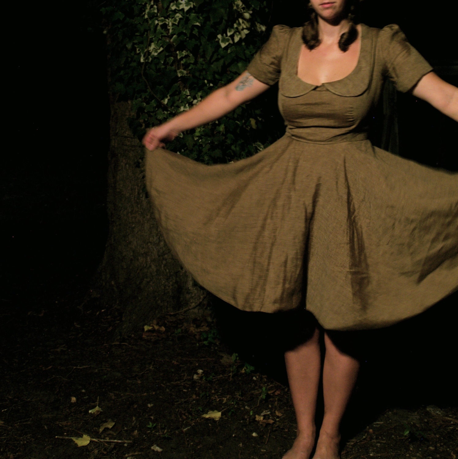 autumnal dress with peter pan collar- brown linen