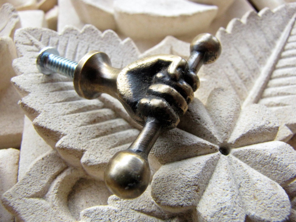 The Grip Brass Drawer Pull