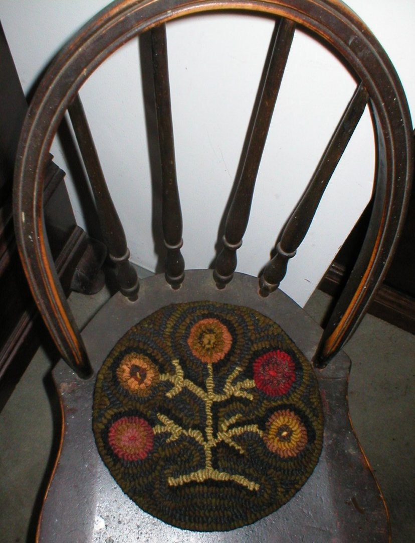 PrimiTive FolKart  Hooked Rugs  Penny Tree of Life  Mat