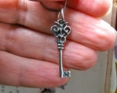 Sterling Silver Filigree Heart Key Charm Pendant.