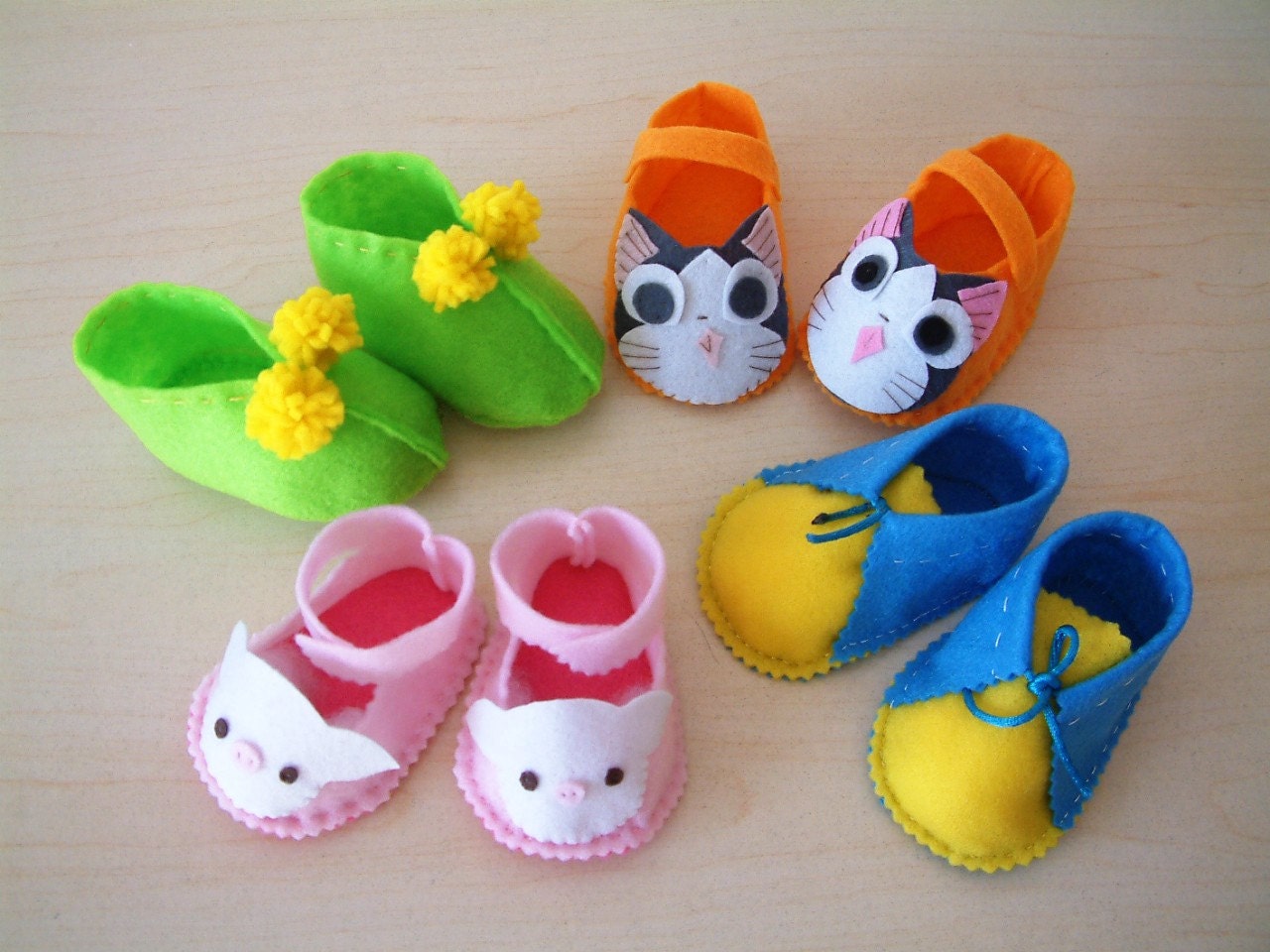 H03(1,2,3,4 Items to   Patterns Baby  Shoe  similar Felt for 10 shoes 4 Sewing 0-3 for months