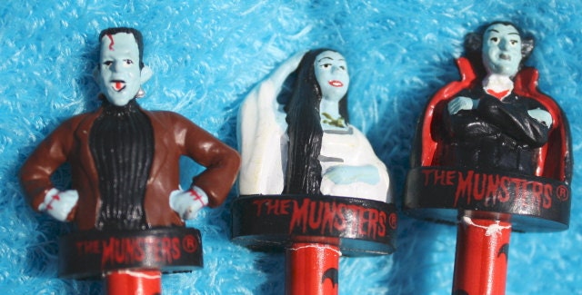 SALE.........Was 12.95...................Vintage THE MUNSTERS Set of 3 Pencils Unused Grandpa Lilly Herman Munster