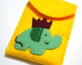Felt coin purse - Yellow with Green Elephant in Party Hat - Children party favors - RainbowLollies