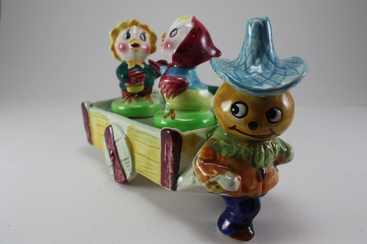 Vintage Anthropomorphic Salt And Pepper Set - Pumpkin Man With Cart Caddy And Chicks