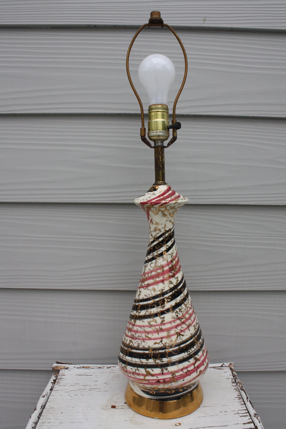 Mid Century Modern Ceramic Pink And Black Lamp