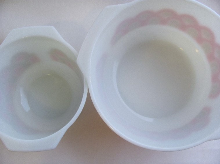 pyrex mixer bowl set fish scales arches art deco mod 70s kitchen hard to find