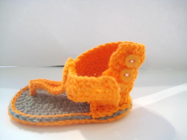 Crochet Pattern for Baby Sandals or Booties - Pdf Pattern - Gladiator Sandals