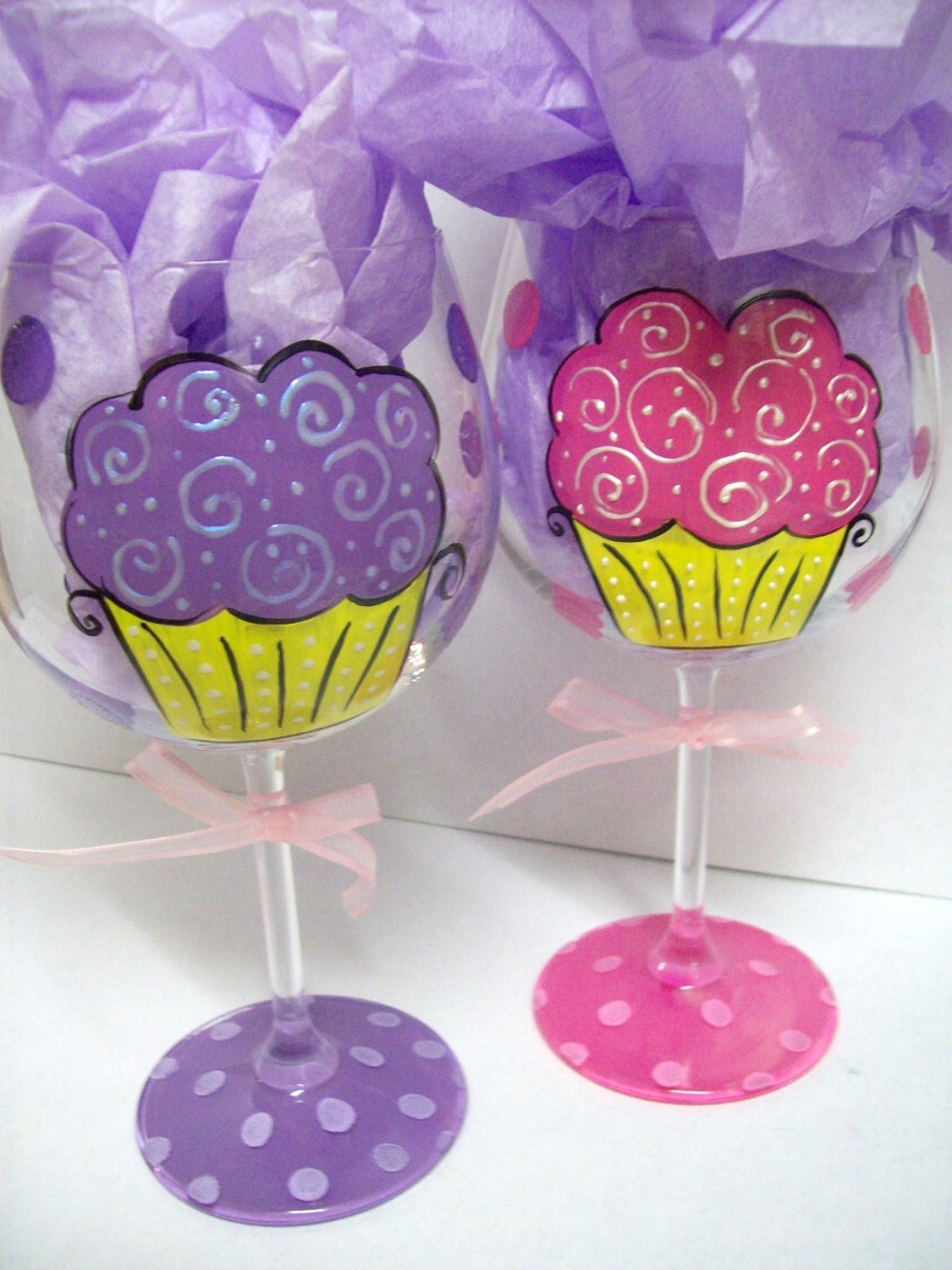 Cupcake Wine Glass by flybuttercreations on Etsy
