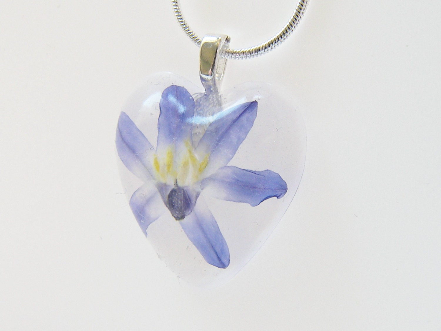 Pressed Flower Necklace, Resin Pendant, Botanical, Eco Friendly