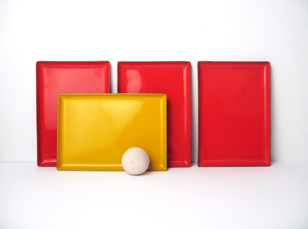 Mid-Century Modern Japanese Mini-Trays / Trinket Vanity Dresser Coffee Table Trays / Lacquer on Melamine