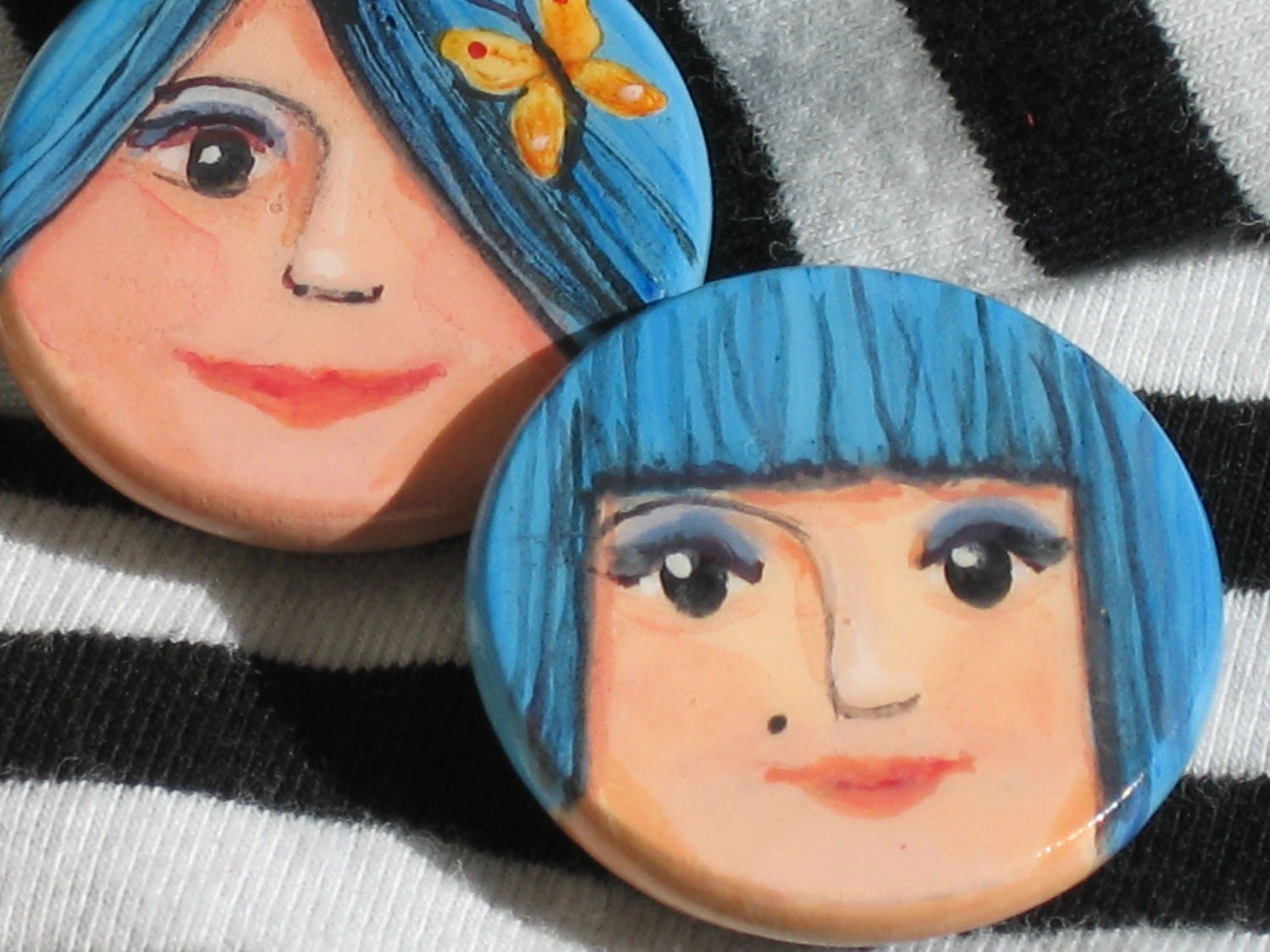 BLUE HAIRED GIRLS hand painted magnet set