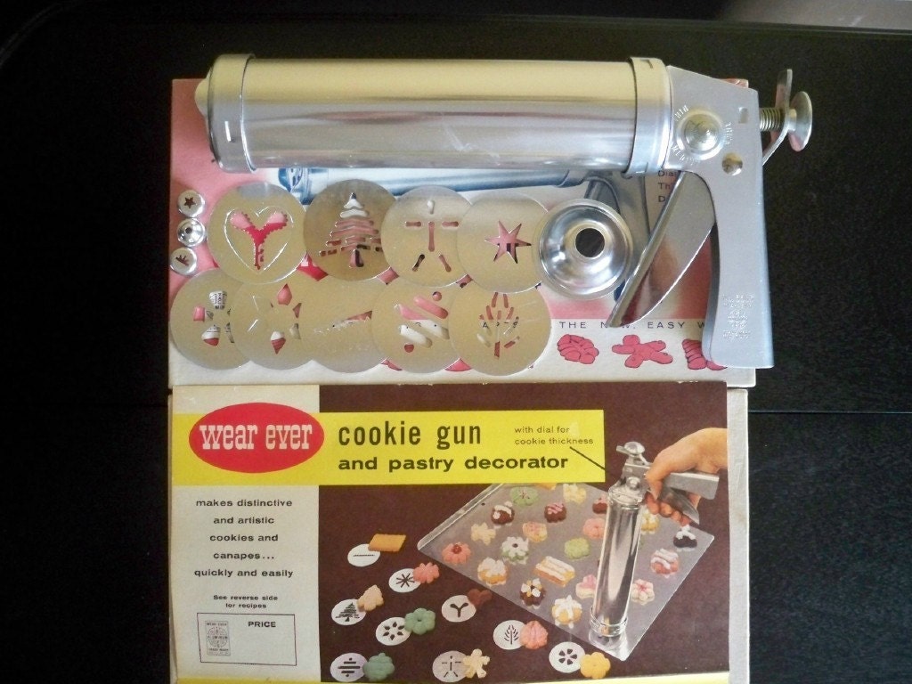 Vintage Cookie Gun Wear Ever