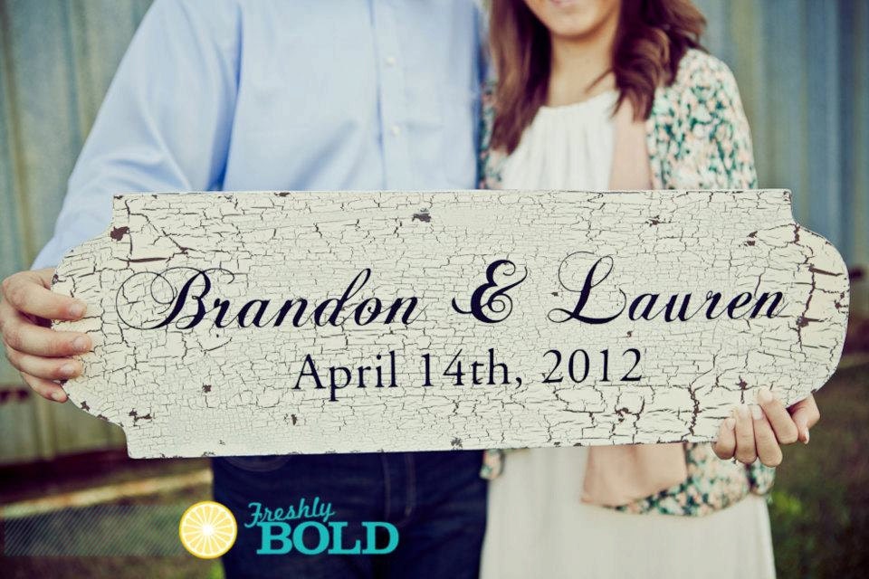 Save the Date Wedding Sign - Wedding Decorations, Wedding Photo Props, Beautiful Home Décor