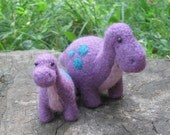 Mama and baby Dino