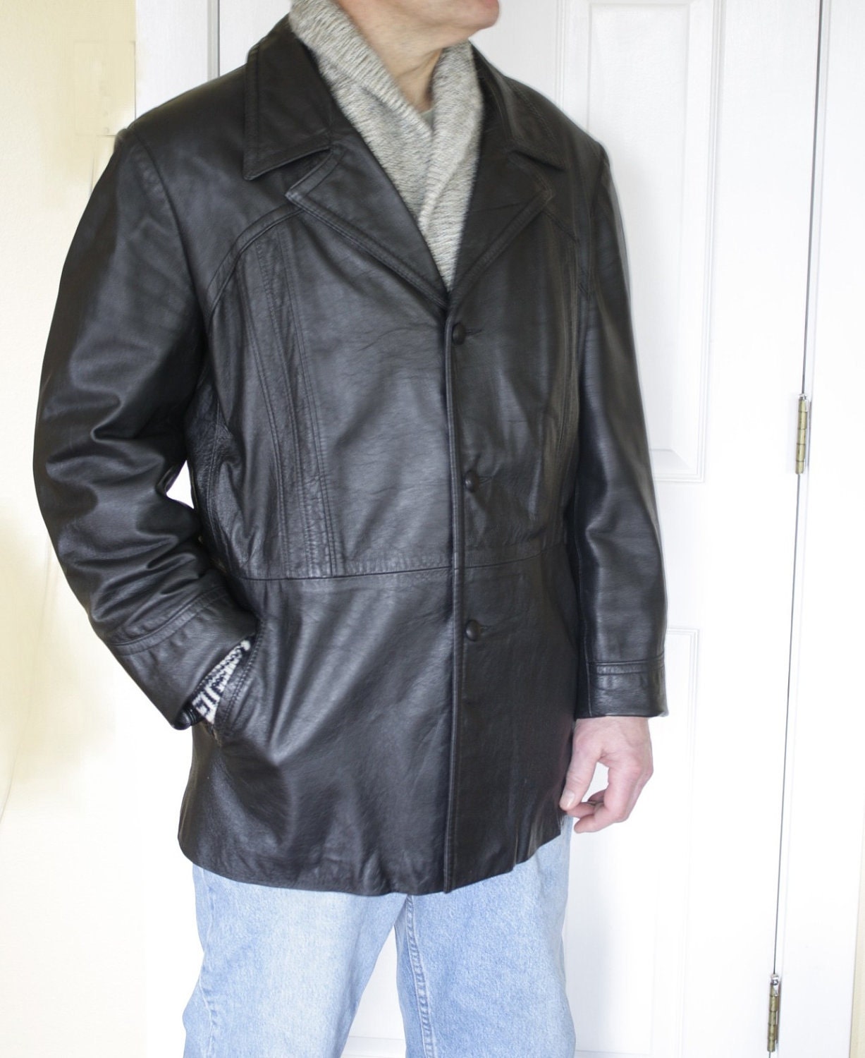 Men's Black Leather Vintage 1970's Jacket, Retro Black Coat,  Made in Canada,  Extra Large Jacket