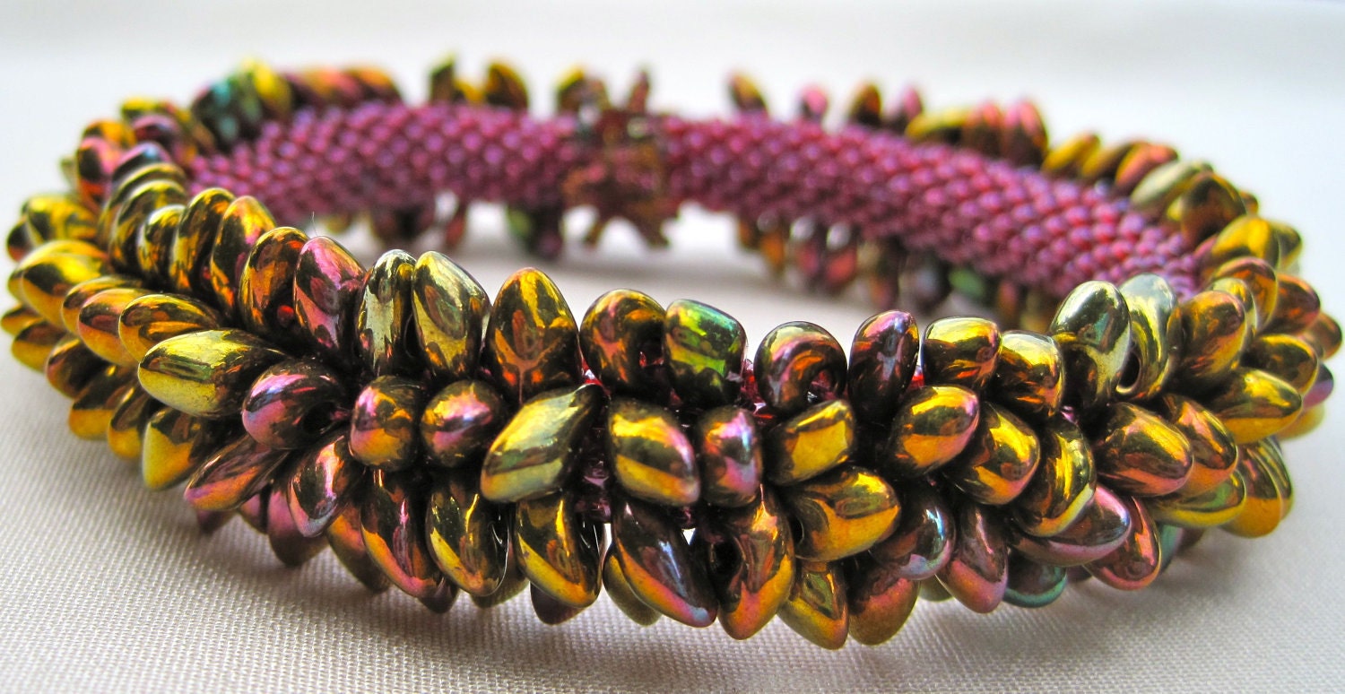 Bead Crochet Bracelet Pattern: Spikes Number 1 (Variations A and B)