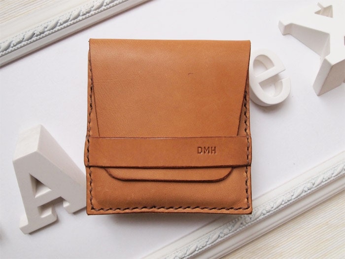 Personalized Wallet / Card Holder - Leather - Tan - Hand Stitched