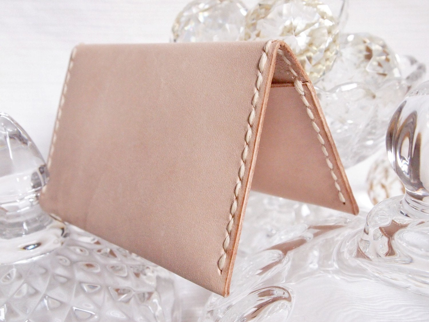Personalized Card Holder - Nude - Leather - Hand Stitched