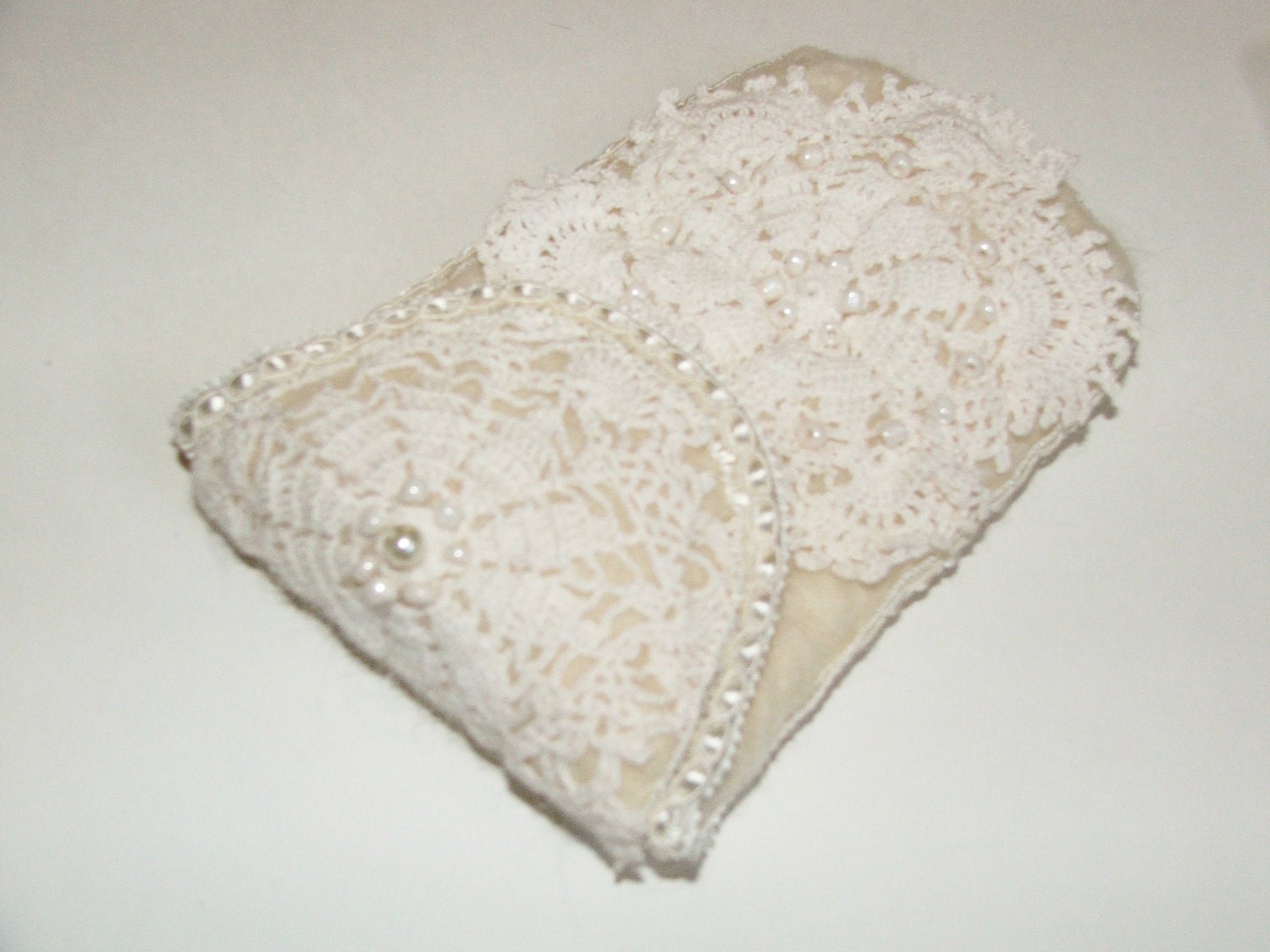 Nuno felt Ipod case white with vintage lace, cell phone, wet felted
