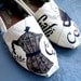 Cafe Custom TOMS