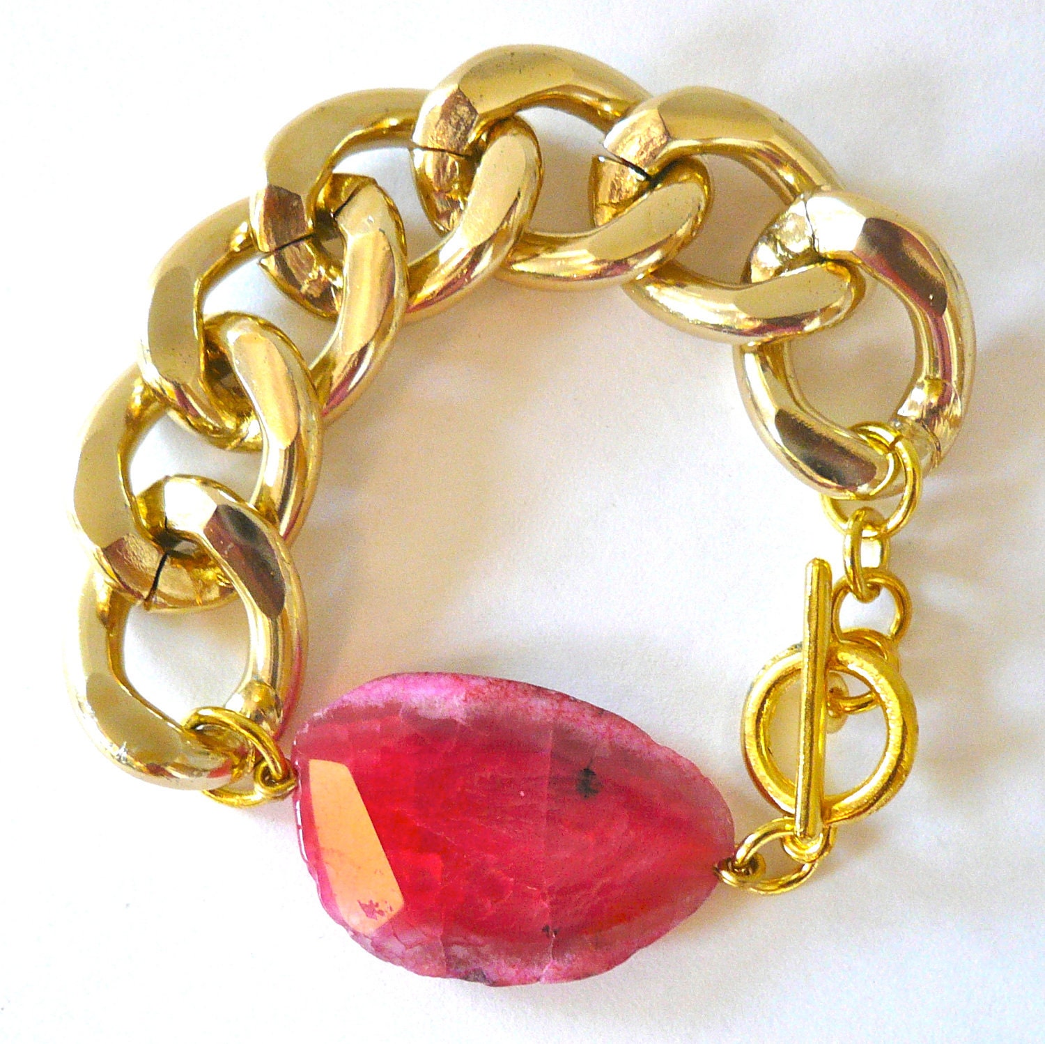 Chunky Gold Chain Link Bracelet with Hot Pink Agate