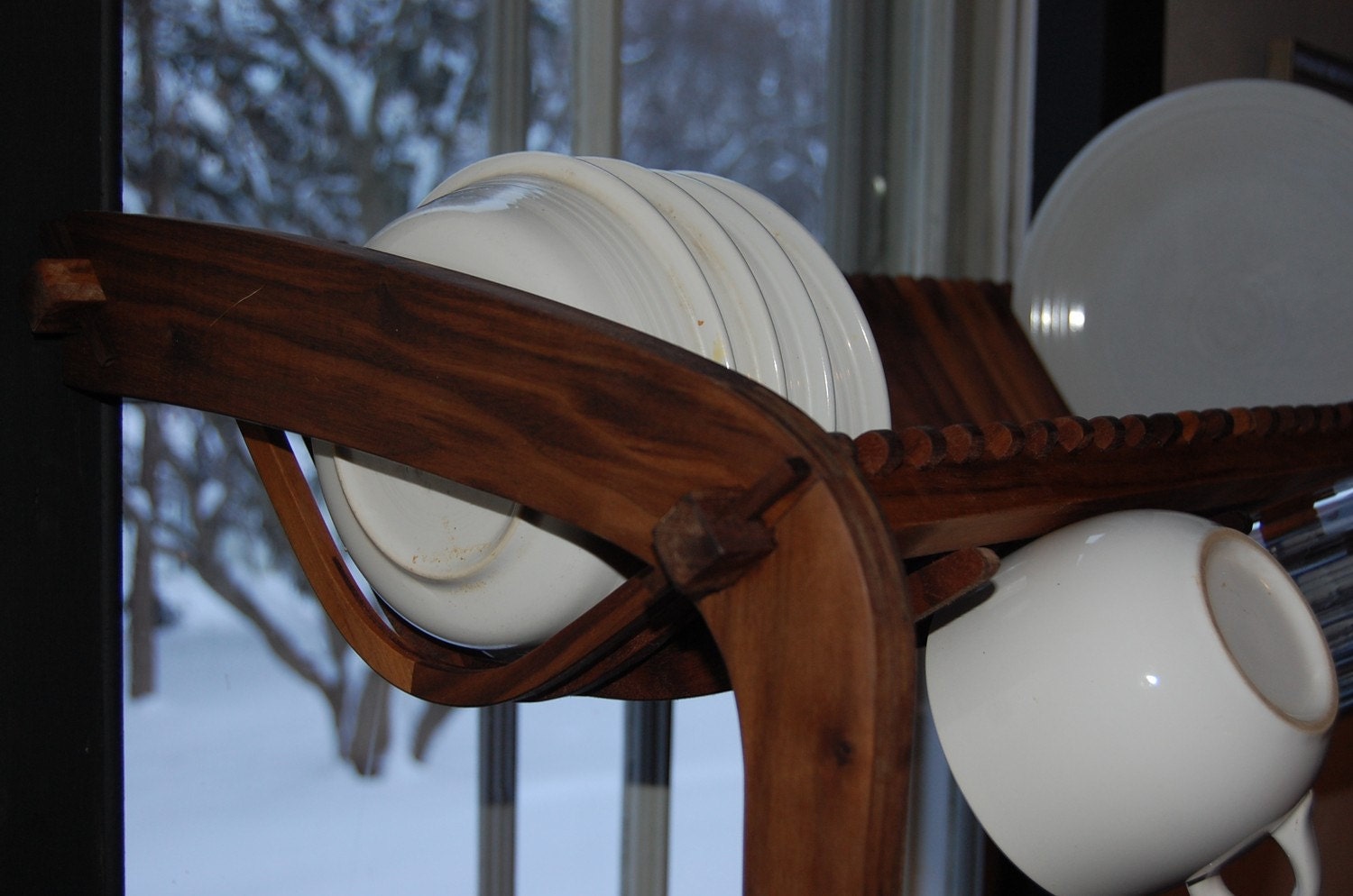 Mid century modern dry and store dishrack