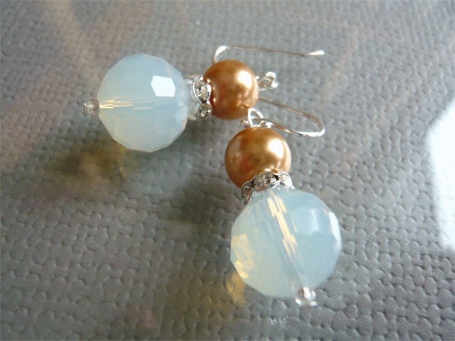 Golden Pearl Earrings - Pearl and Sparkle