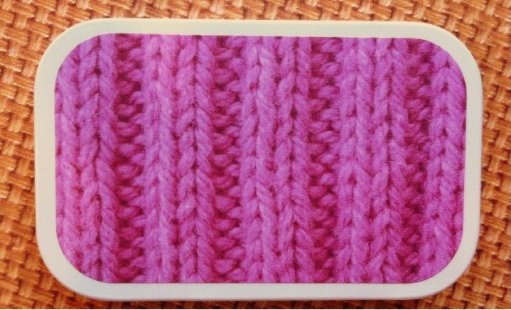 Pink Ribbing Altoid Tin: The Knitter's Tool Tin for your Knitting Bag
