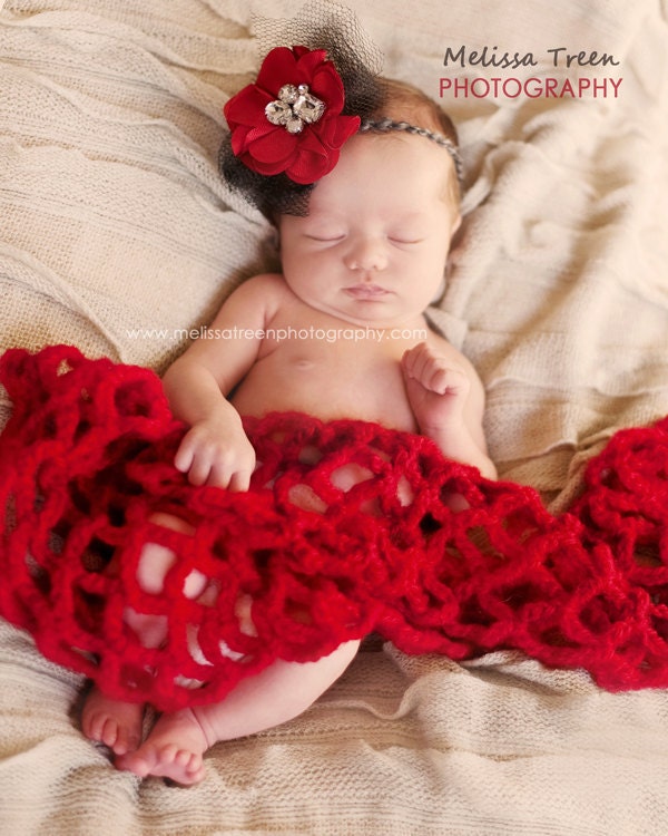 Christmas Red Photography Prop : Crochet Mini Blanket