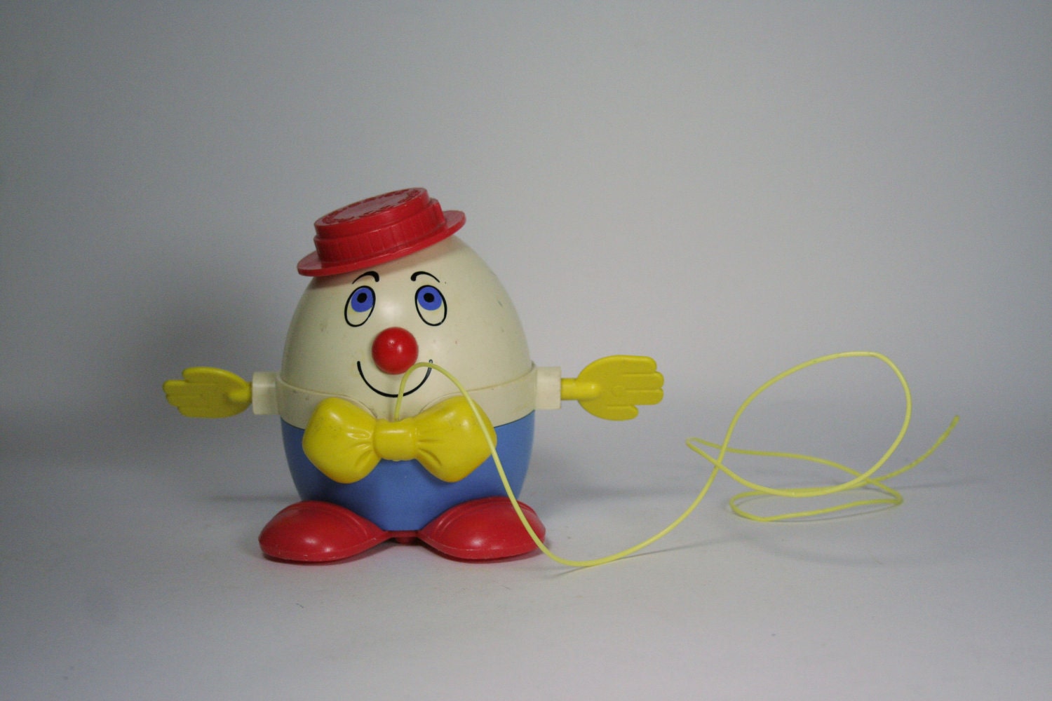 Vintage Fisher Price Humpty Dumpty Pull Toy
