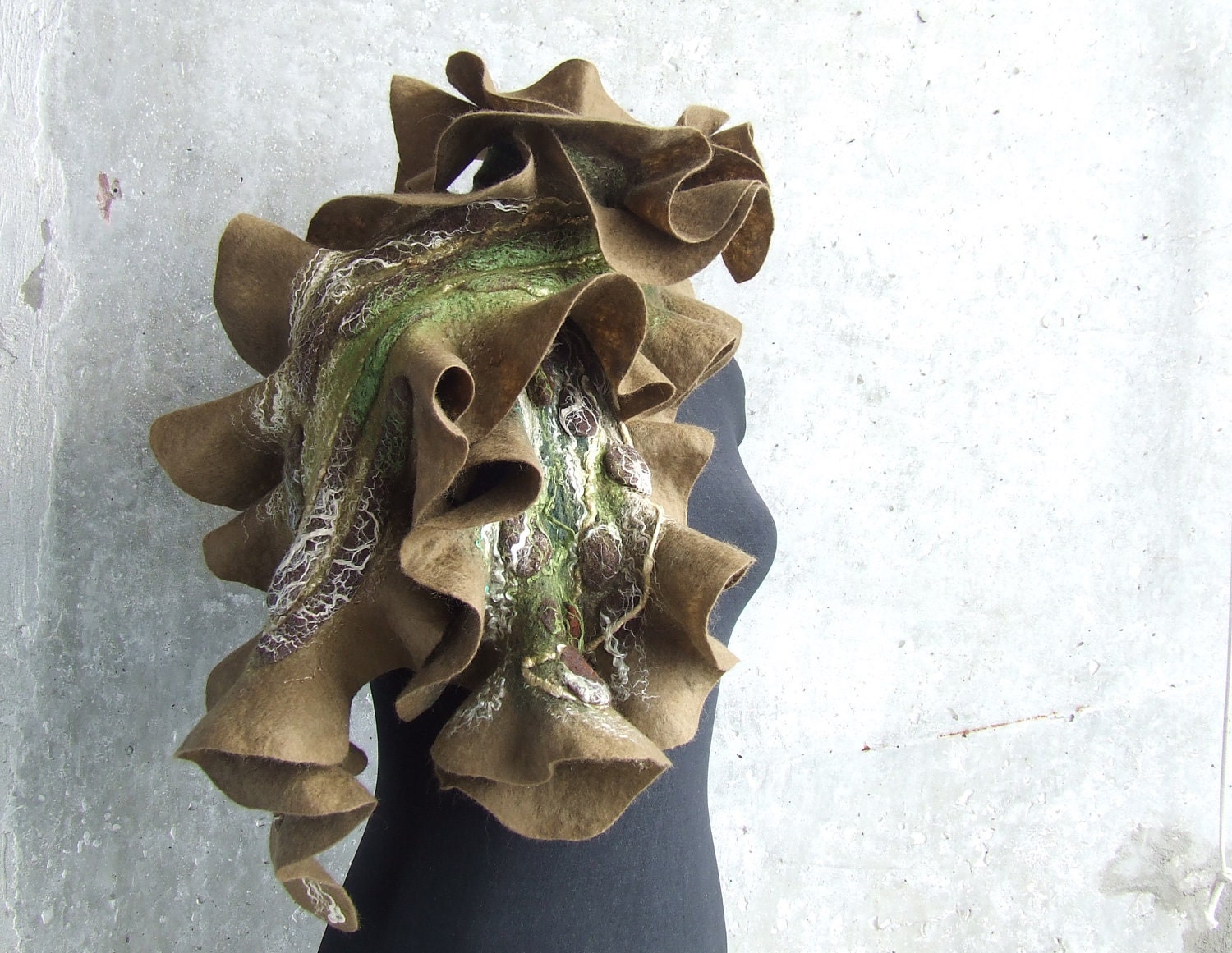 SALE... Woodland scarf, felted brown and green rustic wool OOAK, ready to ship,  spring country fashion - Baymut