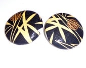 Chi - Button Earrings