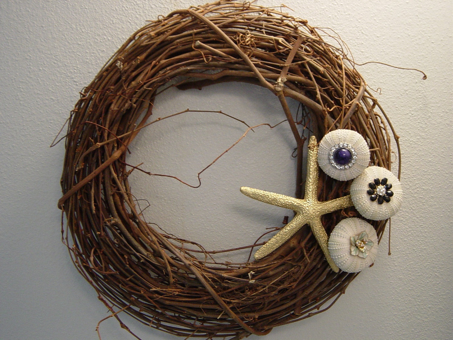 Seashell Wreath, Beach Wreath, Beach Decor, Natural Starfish and Sea Urchin Wreath (sm) - 'What a Stud'