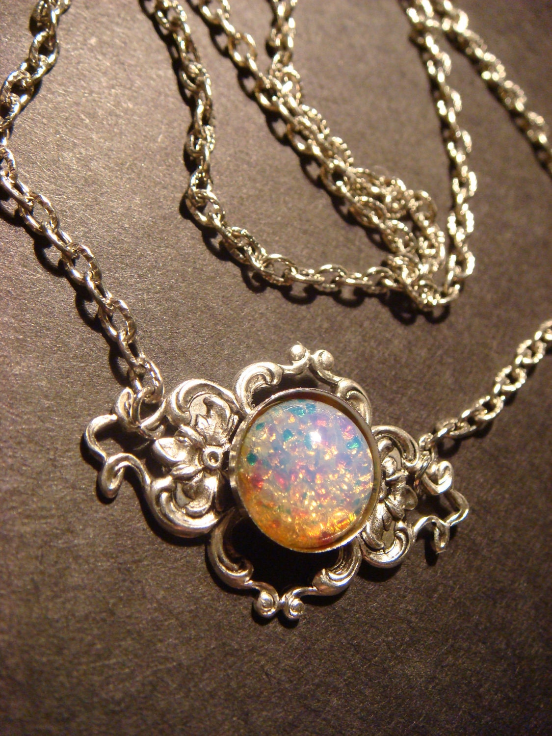 Victorian Style Fire Opal on Floral Setting Necklace in Antique Silver (451)