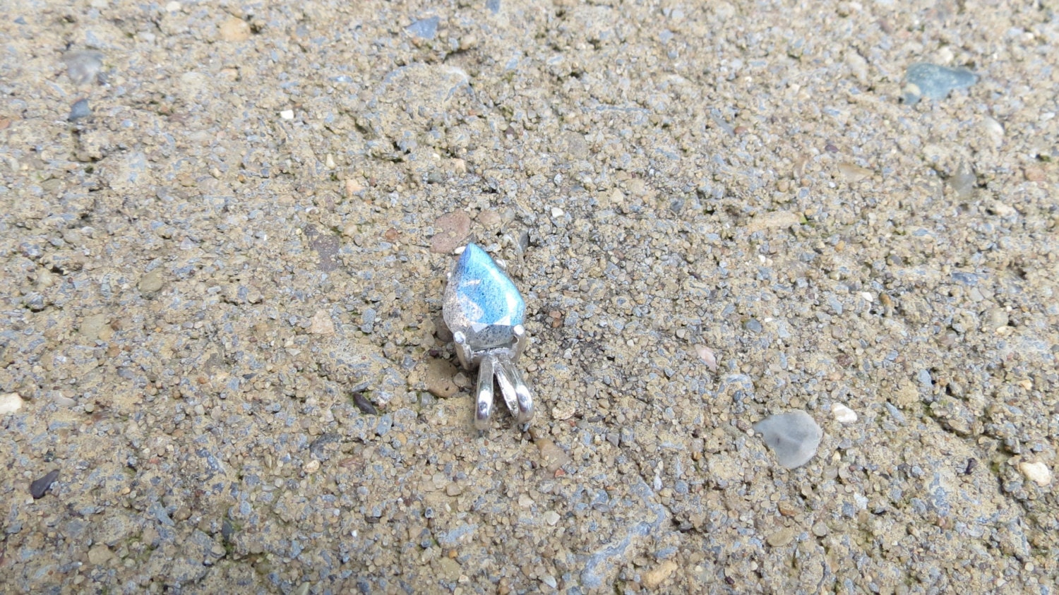 Magic Aura - Lovely and feminine labradorite pear cut faceted 925 sterling silver pendant, OOAK, inexpensive gift idea