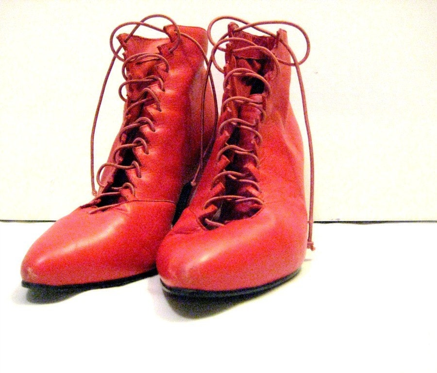 West Red Lace-Up Ankle Boots