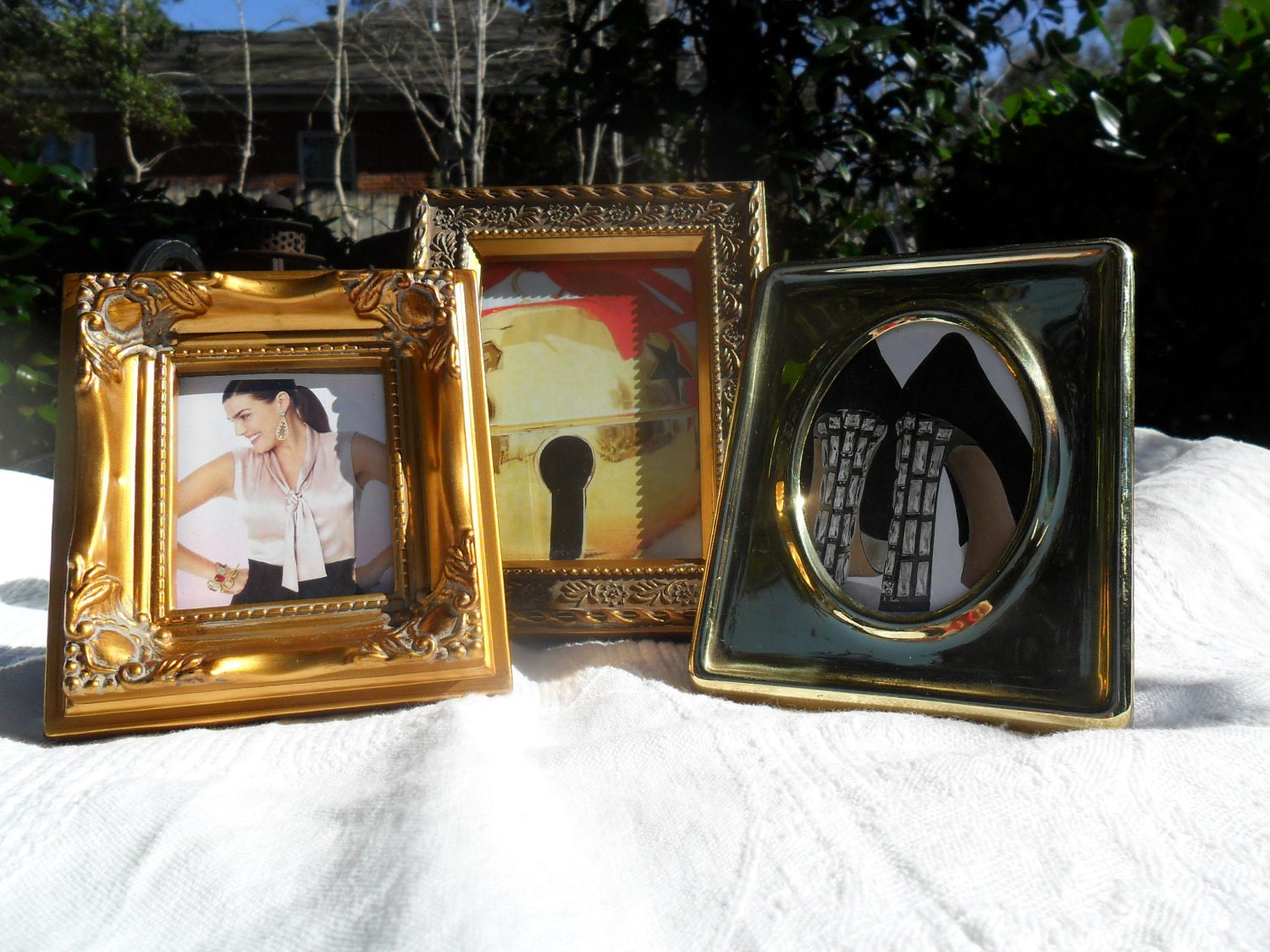 VTG Set of Three Brass and Faux Brass Picture Frames Traditional Home Decor Urban Country