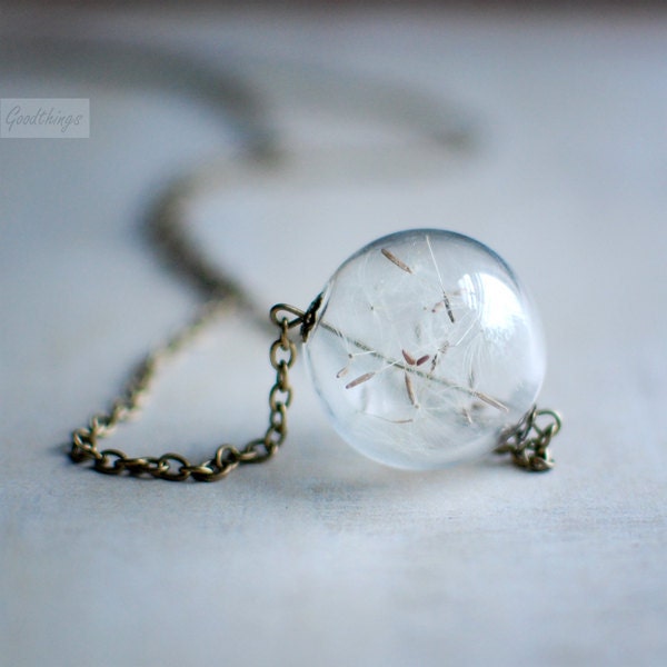 Dandelion Seeds Clear Glass Orb Necklace - Make a wish - nature garden lover gift