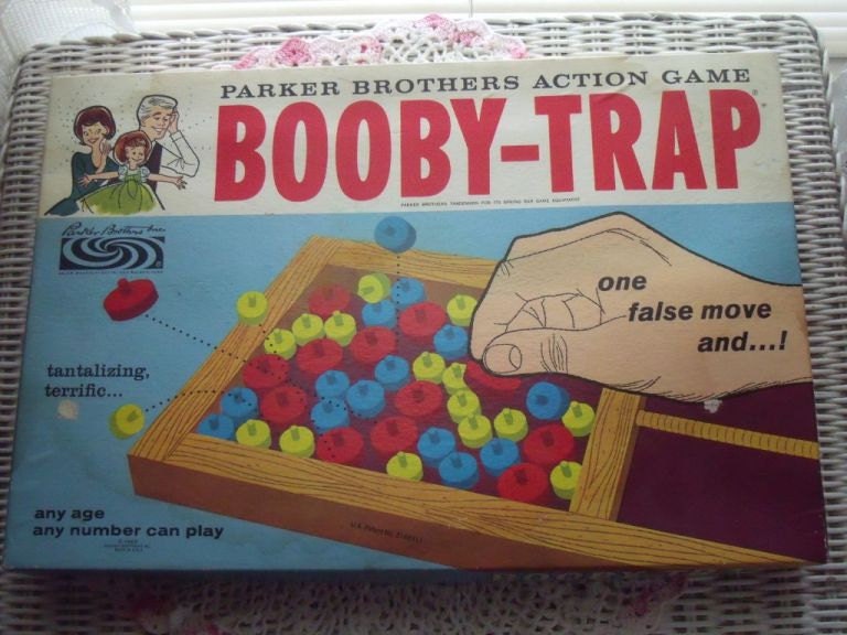 Vintage 1965 Parker Brothers Booby Trap Action Game