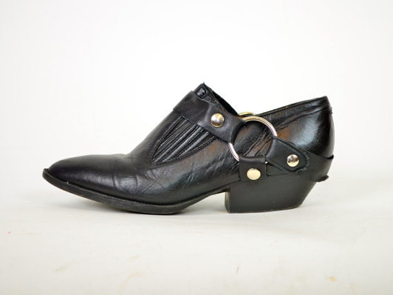 motorcycle slip on ankle booties, size 6