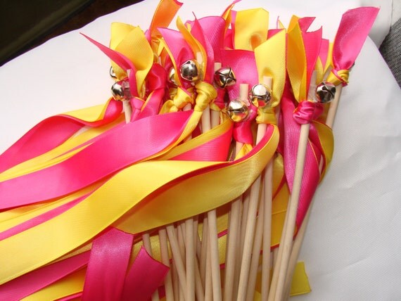 50 Wedding Wands Wood Christmas Winter Handmade Sticks Bells Streamers Bubbles Pink Yellow Birthday Party Photo Prop Bride Groom