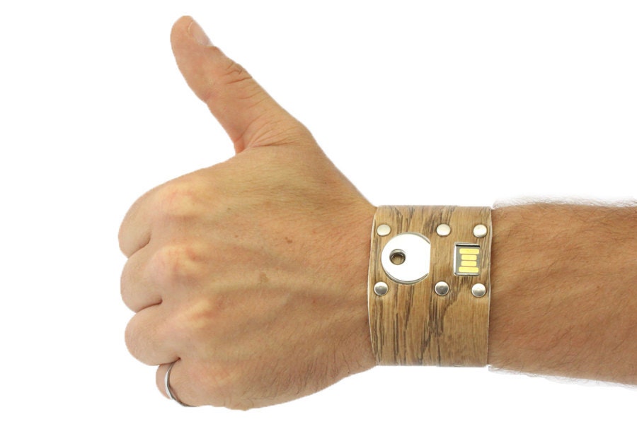 Vegan Usb Bracelet - 8 Gb & Bambooish finish