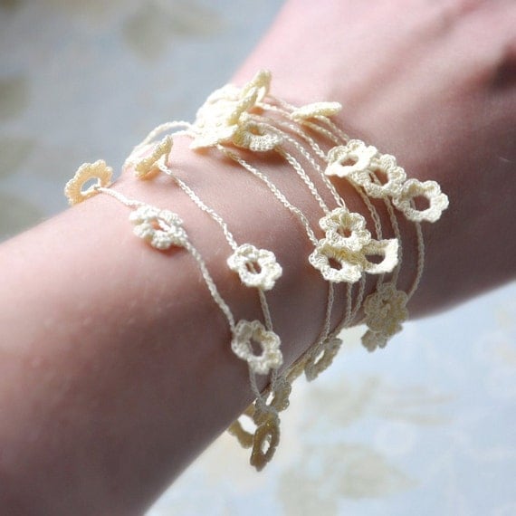 Jordanita Bracelet in Ecru